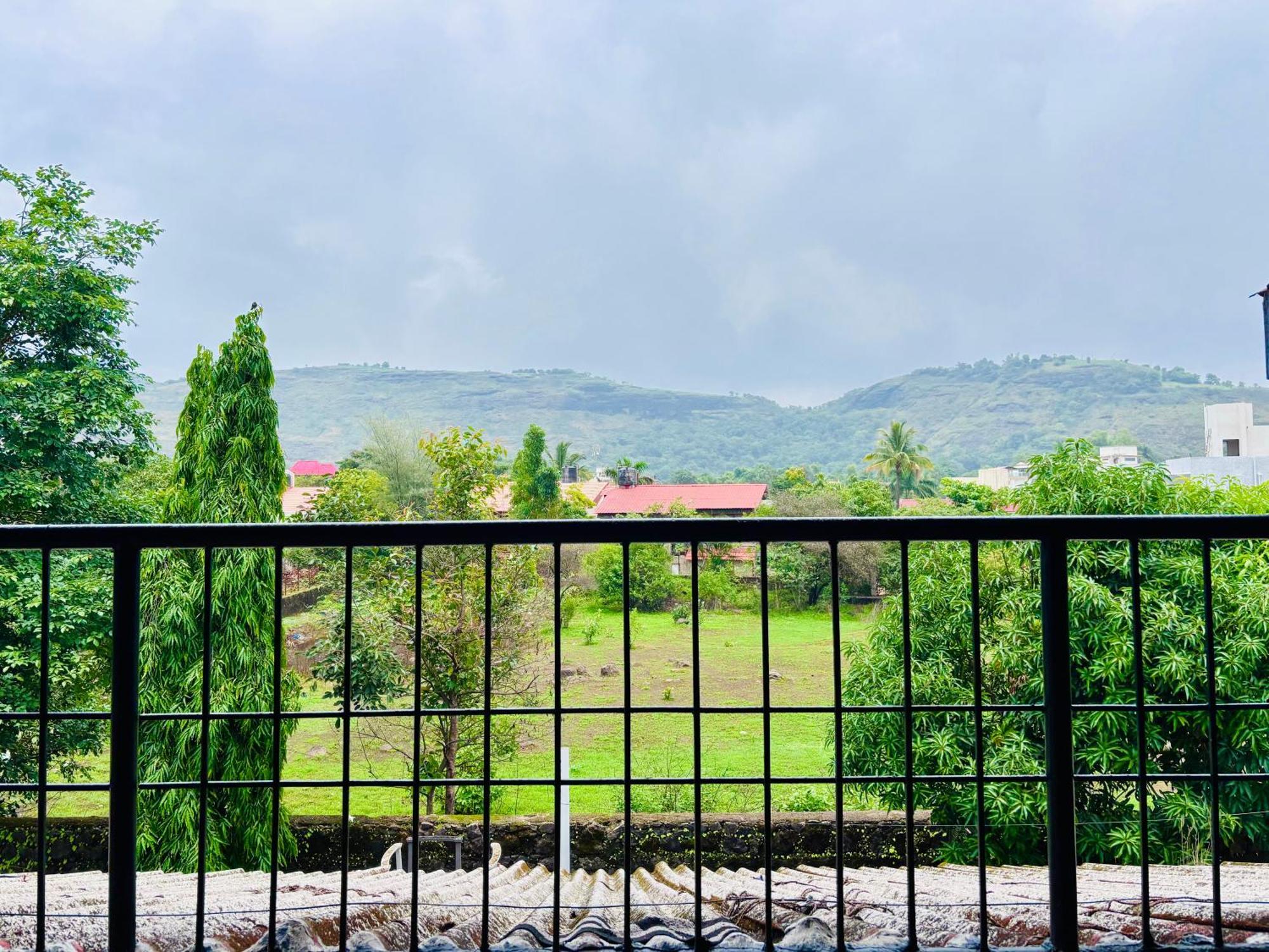 Bailey'S Castle Villa Lonavala Exterior photo